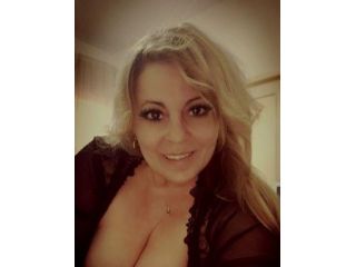 Massaggi - benessere Catania - CATANIA CENTRO  NOVITA MASSAGIATRICE SPERTA IN PROSTATICO  ANCHE DOCCIA INSIEME Tel:3931058850