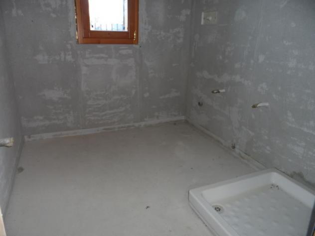 VILLA A SCHIERA di 3 vani e di 150 mq (CAVENAGO DI BRIANZA) rif. IGC VILLA CENTRALE - Foto 2