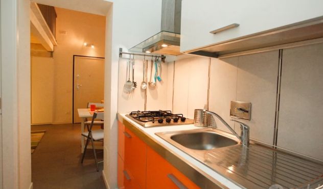 BARBERINI APPARTAMENTO RISTRUTTURATO CON BALCONE - Foto 6