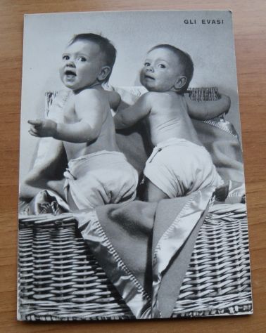 VECCHIA FOTO CARTOLINA - BAMBINI GLI EVASI -