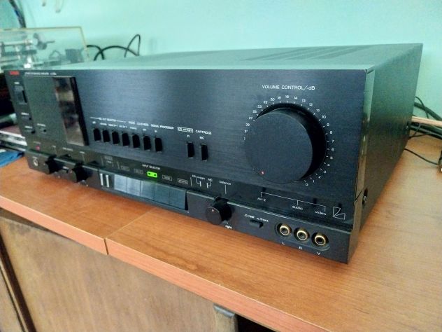 AMPLIFICATORE LUXMAN LV105U - Foto 2