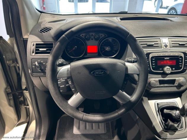 FORD Kuga 2.0 TDCi 136 CV 4WD Titanium - Foto 10