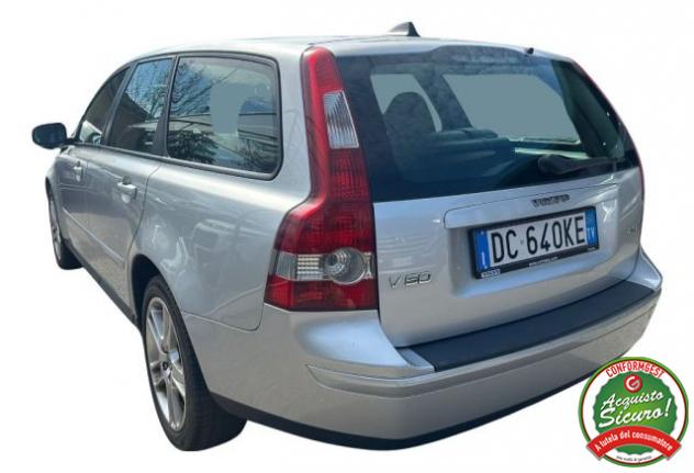 VOLVO V50 2.0 D cat Momentum rif. 23905173 - Foto 4
