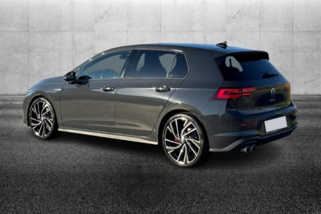 VOLKSWAGEN Golf 2.0 TDI DSG GTD rif. 24165938 - Foto 2