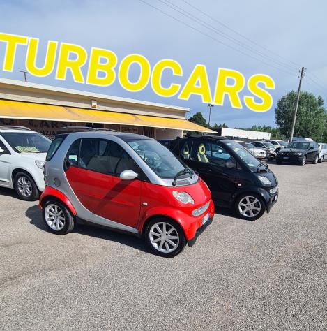 Smart ForTwo 700 couppure (45 kW) SMART CABRIO BENZ. - Foto 4