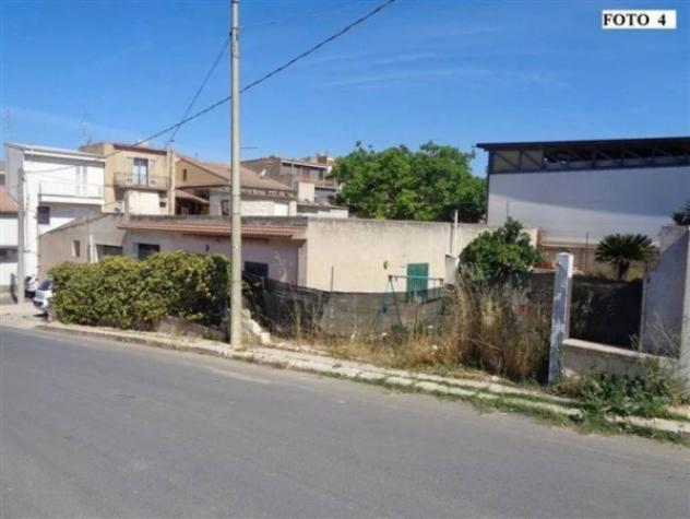 Immobile in asta di 90 m² con più di 5 locali e box auto in vendita a Mazzarrone - Foto 3