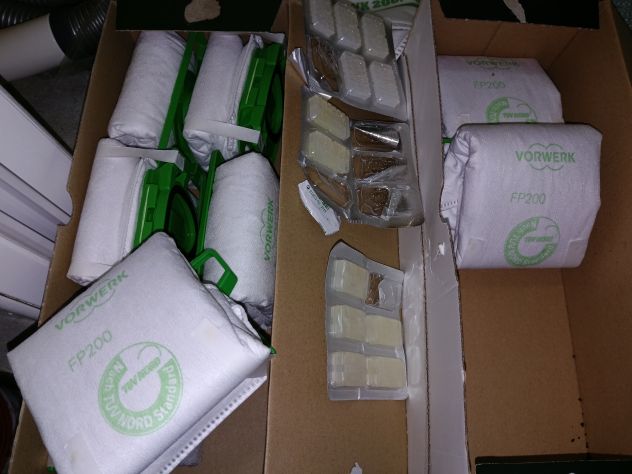Vendo pezzi originali folletto vorwerk vk200/200s - Foto 3