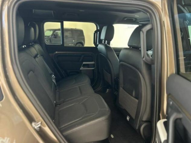 LAND ROVER Defender 110 3.0D I6 200 CV AWD Auto SE rif. 23692997 - Foto 5