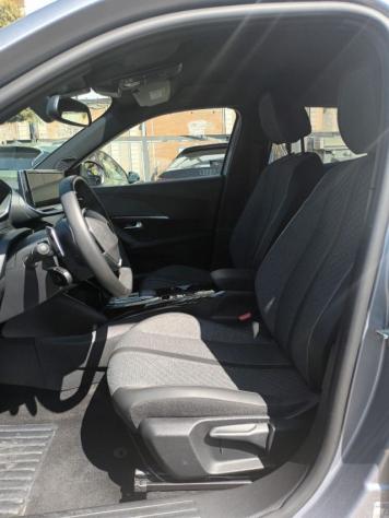 PEUGEOT 2008 1200 PURETECH ALLURE 130CV EAT8 CARPLAY ITALIA rif. 23999588 - Foto 7