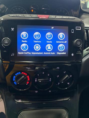 Lancia Ypsilon 1.0 FireFly 5 porte S&S Hybrid Gold - Foto 10