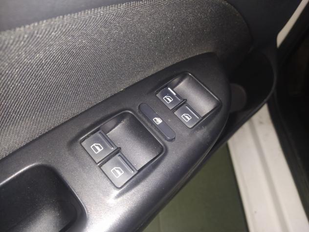 Skoda Octavia 1.6 TDI CR F.AP. Wagon Comfort - Foto 6
