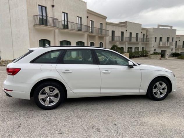 AUDI A4 Avant 2.0 TDI 150 Cv Ultra Business rif. 24031682 - Foto 10