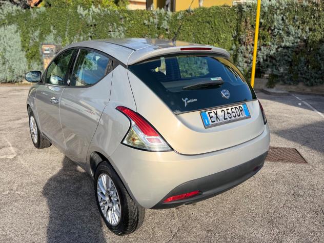 Lancia Ypsilon 900 neopatentati pronto uso garanzia - Foto 7