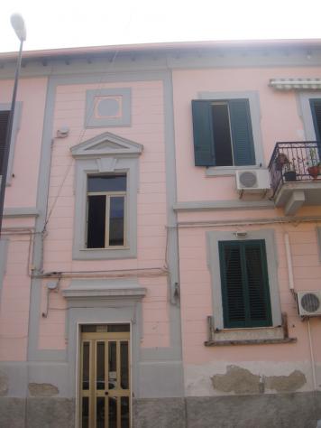 Pentalocale in vendita a Reggio di Calabria