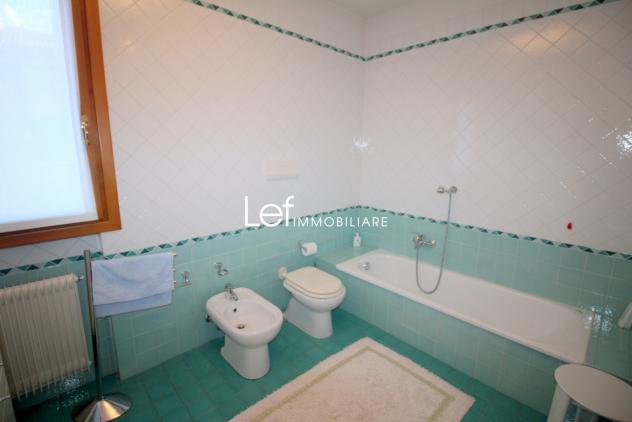 APPARTAMENTO di 5 vani e di 141 mq (VITTORIO VENETO) rif. AA65_16 - Foto 10