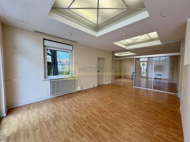 Negozio 4 locali - Rif. NegozioBelledo - Foto 3