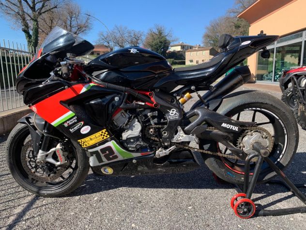 MV Agusta F3 - Foto 2