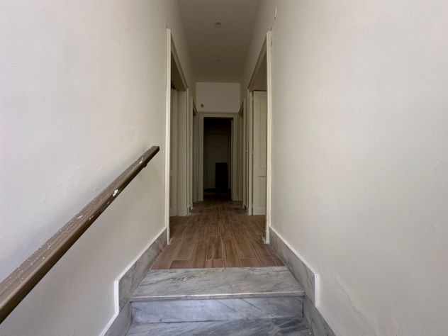 AFFITTASI – REGGIO CALABRIA – VIA SBARRE CENTRALI (USO ABITAZIONE O UFFICIO) - Foto 8