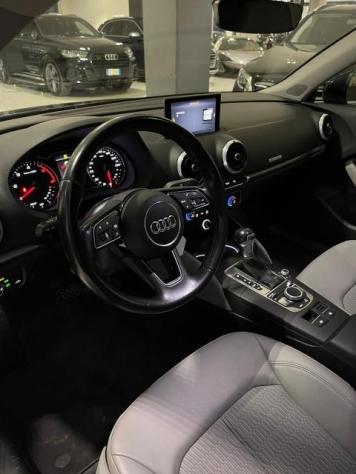 AUDI - A3 - SPB 2.0 TDI S tronic Design - Foto 10