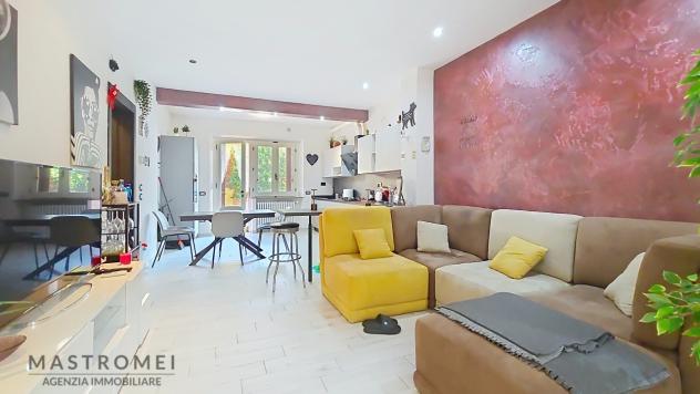 APPARTAMENTO INDIPENDENTE di 3 vani e di 110 mq (MONSUMMANO TERME) rif. 3619