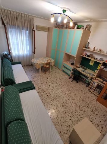 APPARTAMENTO DI PREGIO RIFINITO - Foto 9