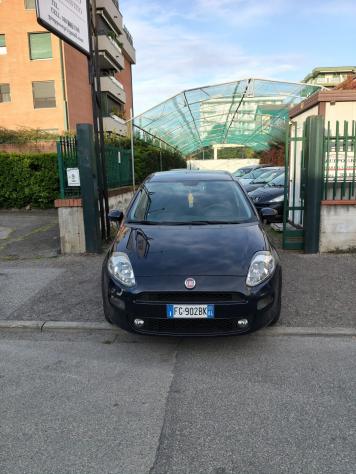 Fiat Punto 1.4 8V 5 porte Easypower Street - Foto 2