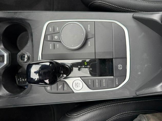 BMW Serie 1 (F40) 118d 5p. Msport - Foto 3