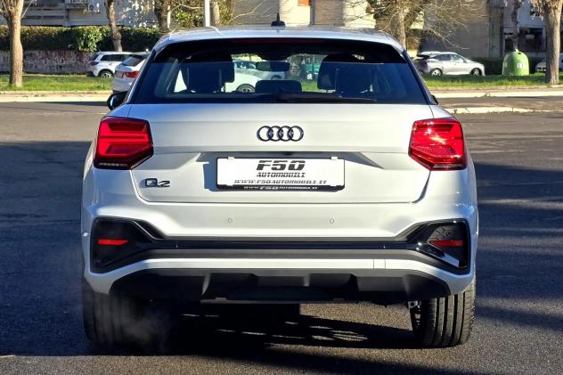 Audi Q2 35 1.5 tfsi Identity Black S line s-tronic - Foto 8