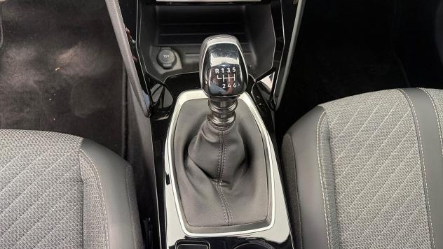 Peugeot 2008 1.2 PURETECH ALLURE S&S 100CV - Foto 7