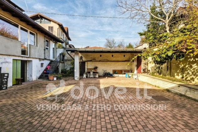 Casa indipendente di 200 m² con 3 locali e box auto in vendita a Sumirago - Foto 17