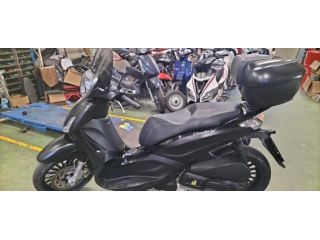 Piaggio - BEVERLY 300 I.E. - Km. 20, Euro 2600