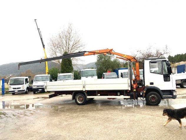 camion iveco eurocargo 75e15 cassone fisso e gru - Foto 9