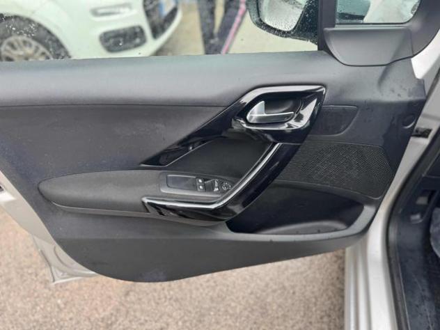 PEUGEOT 208 1.2 82cv Allure SUPER PREZZO rif. 24091469 - Foto 7