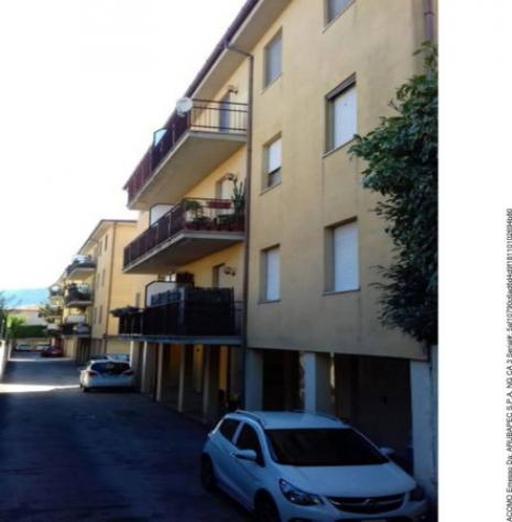 Immobile in asta di 81 m² in vendita a Castel Ritaldi - Foto 2