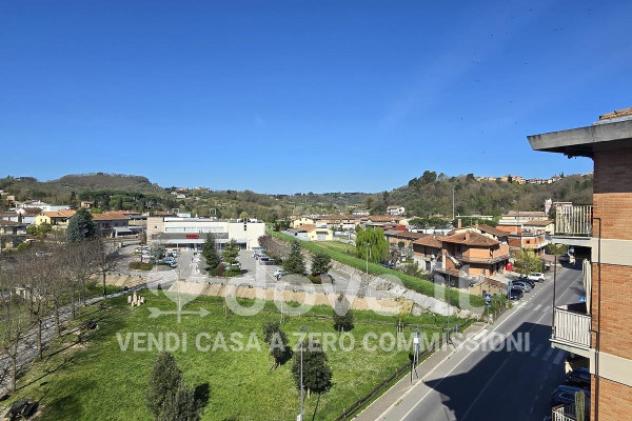 Appartamento di 90 m² con 3 locali in vendita a Chiusi