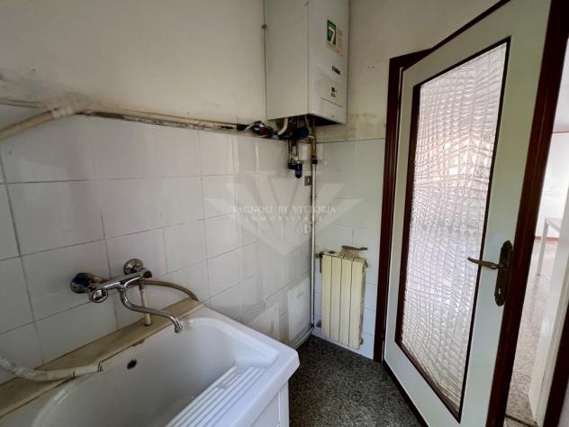 APPARTAMENTO di 5 vani e di 60 mq (PIETRASANTA - Pietrasanta ) rif. 744/VE - Foto 2