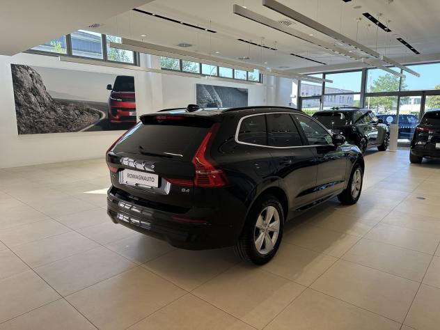 Volvo XC60 B4 D automatico Core - Foto 5