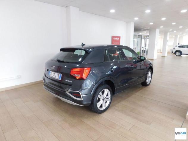 AUDI - Q2 - 35 TFSI S tronic Business Advanced - Foto 3