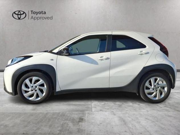 TOYOTA Aygo X 1.0 VVT-i 72 CV 5 porte Active S-CVT rif. 23968954 - Foto 3