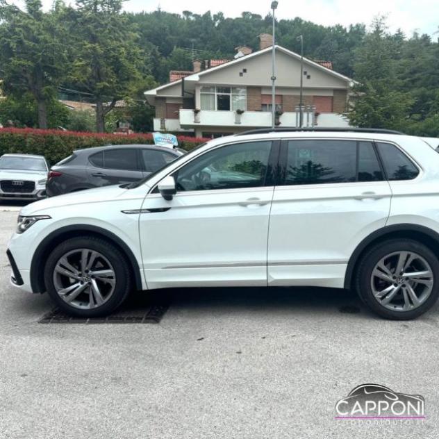 VOLKSWAGEN Tiguan 1.5 TSI 150 CV DSG R-Line PROMO rif. 24056631 - Foto 4
