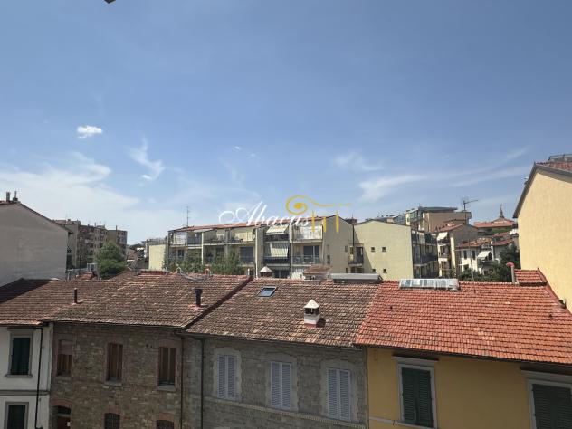 APPARTAMENTO di 3 vani e di 70 mq (FIRENZE) rif. ABA/318_1