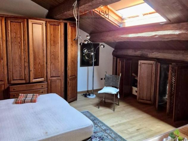 APPARTAMENTO CON DUE CAMERE DA LETTO IMMERSO NEL VERDE - Foto 11