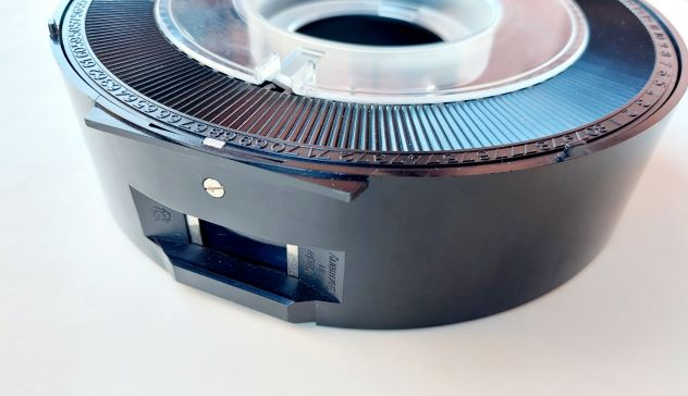 Voightlander R80, caricatore 80 diapositive x proiettori VP200 A/AF VP300 A/AF n - Foto 4