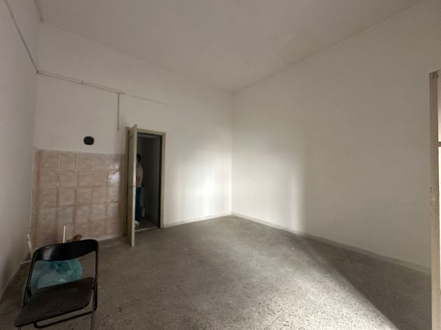Casoria locale comm.le 50mq - Foto 6
