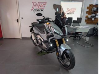 Honda X-ADV 750 PARI AL NUOVO - FINANZIAMENTO AGEVOLATO