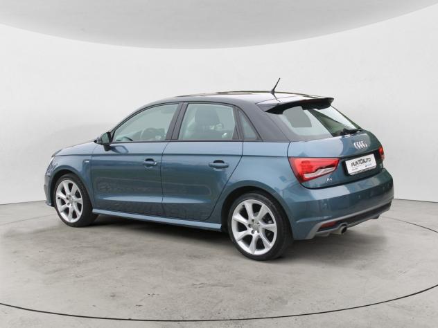 Audi A1 1.0 TFSI 82cv - Foto 6