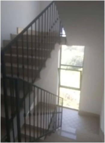 Immobile in asta di 153 m², box auto in vendita a Pomezia - Foto 8
