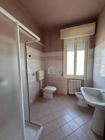 Suzzara vendesi appartamento 4 vani 150 Mq - Foto 3