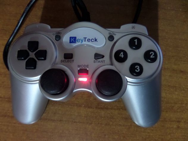 Joypad per PC (USB 2.0) "Keytec" Stile Playstation - Foto 2