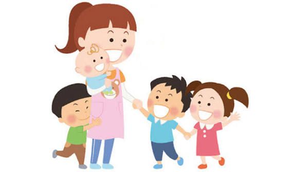 Baby sitter disponibile a trasferirirsi (max 40enne)